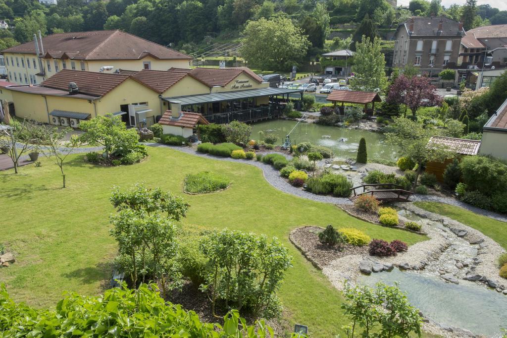 Hotel Aster Restaurant Aux Arcades Briey Екстериор снимка